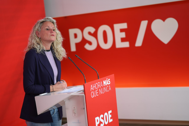 La portavoz de la CEF, Montse Mínguez, ofrece una rueda de prensa tras la reunión de la Comisión Ejecutiva Federal del PSOE, a 9 de febrero de 2026, en Madrid (España).