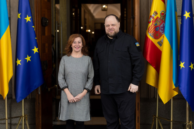 El presidente del Parlamento de Ucrania, Ruslan Stefanchuk, recibido por la presidenta del Congreso, Francina Armengol
