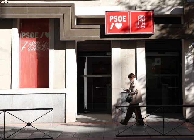Archivo - Fachada de la sede del PSOE en Ferraz, a 27 de noviembre de 2025, en Madrid (España).
