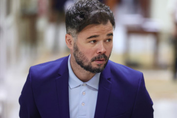 Archivo - El portavoz de Esquerra Republicana (ERC) en el Congreso, Gabriel Rufián, a su llegada a una Junta de Portavoces, en el Congreso de los Diputados, a 21 de junio de 2022, en Madrid (España)