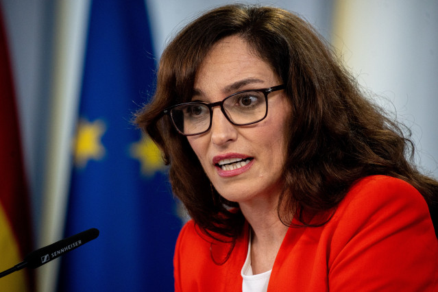 La ministra de Sanidad, Mónica García.