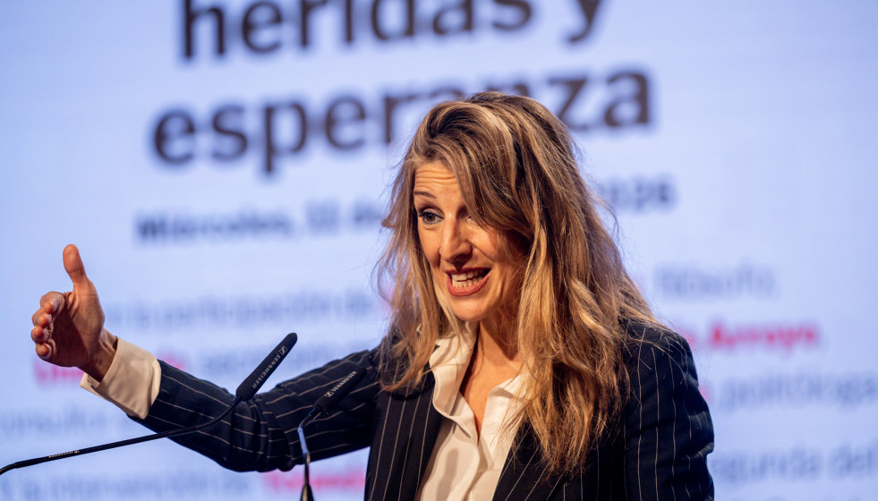 La vicepresidenta segunda y ministra de Trabajo, Yolanda Díaz, inaugura las Jornadas 'Democracia: Heridas y Esperanza' en el Instituto Cervantes