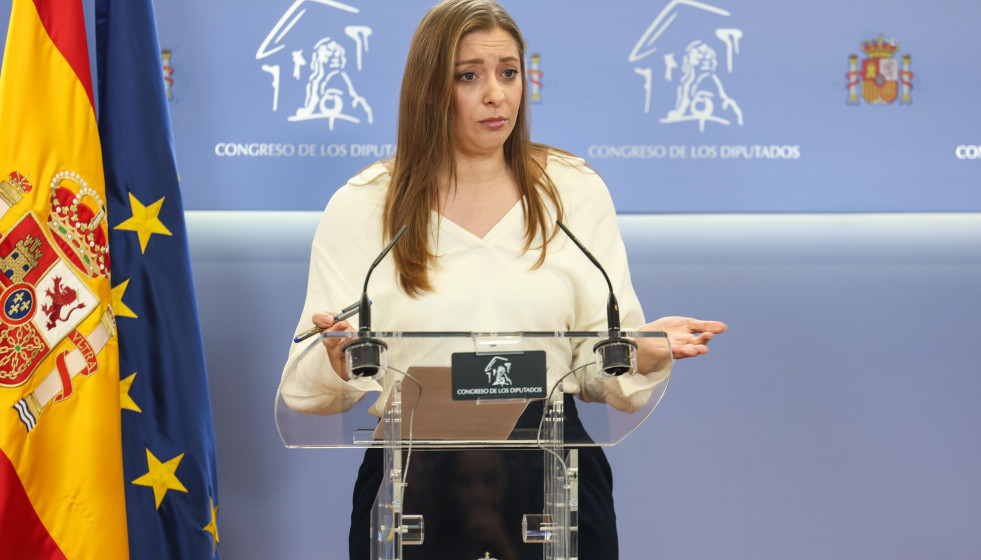 Archivo - La portavoz del PP en el Congreso, Ester Muñoz, durante una rueda de prensa, en el Congreso de los Diputados, a 9 de diciembre de 2025, en Madrid (España).