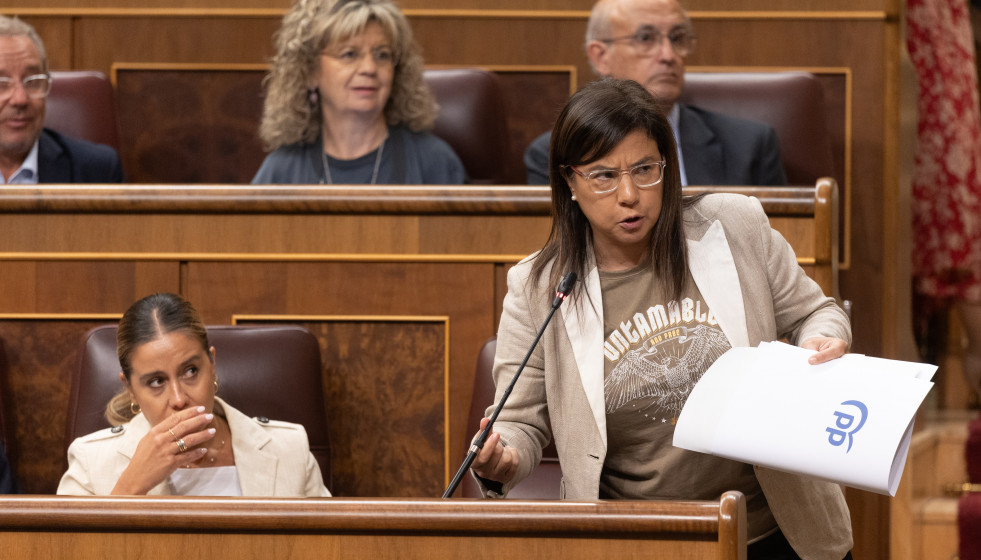 Archivo - La diputada del PP Ana Belén Vázquez interviene durante una sesión plenaria en el Congreso.