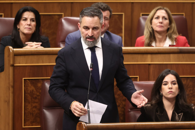 El presidente de Vox, Santiago Abascal, en una sesión de control al Gobierno , en el Congreso de los Diputados, a 11 de febrero de 2026, en Madrid (España).