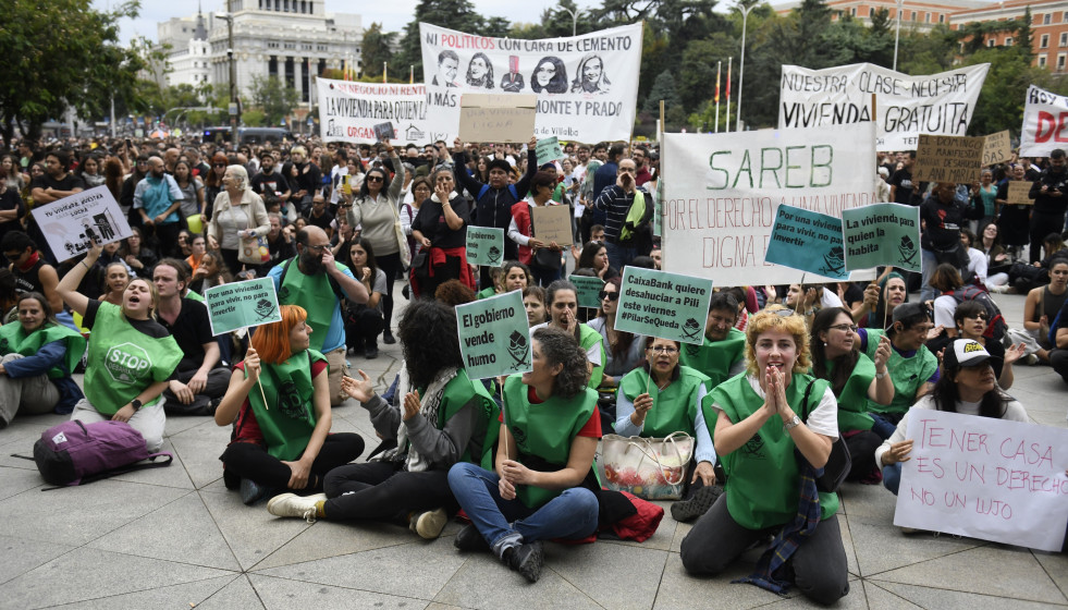 Archivo - FACUA reclama a la ministra de Vivienda que impulse la congelación por ley de los precios de los alquileres.