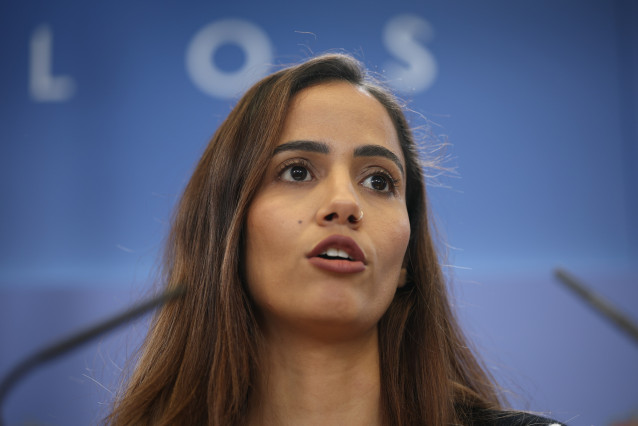 Archivo - La diputada de Sumar Tesh Sidi durante una rueda de prensa en el Congreso de los Diputados, a 25 de noviembre de 2025, en Madrid (España).