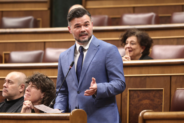 El diputado de ERC, Gabriel Rufián, en una sesión de control al Gobierno , en el Congreso de los Diputados, a 11 de febrero de 2026, en Madrid (España).