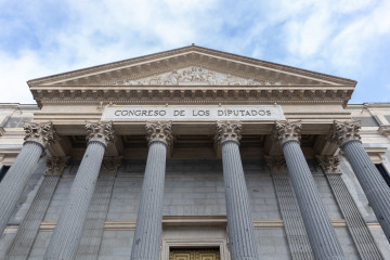 Fachada del Congreso de los Diputados, a 5 de febrero de 2026, en Madrid (España).