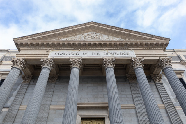 Fachada del Congreso de los Diputados, a 5 de febrero de 2026, en Madrid (España).