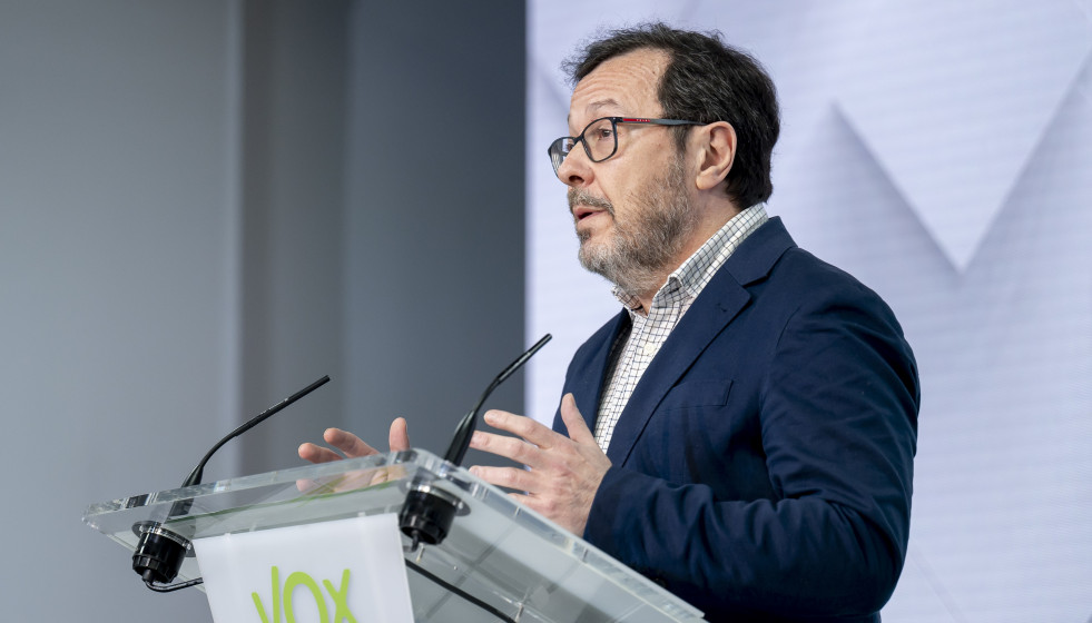 El portavoz de Vox, José Antonio Fúster, durante una rueda de prensa posterior a la reunión del Comité de Acción Política de Vox