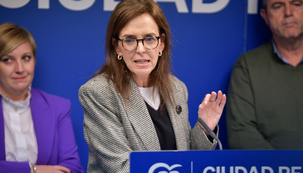 La diputada nacional Carmen Fúnez durante la rueda de prensa en Ciudad Real.