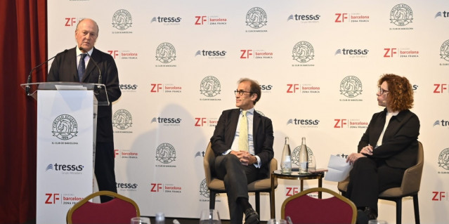 Relat (Fira) aspira a 