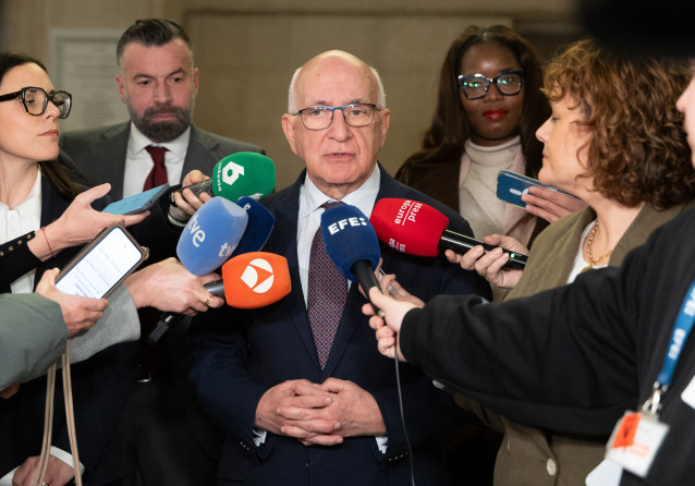 El presidente de la comisión de Libertades del Parlamento Europeo, Javier Zarzalejos, durante una visita al Congreso de los Diputados, a 16 de febrero de 2026, en Madrid (España). Una delegación del Parlamento Europeo se encuentra en España de viaje ofici