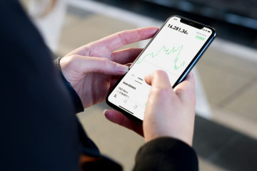 Archivo - Imagen de recurso de Trade Republic.