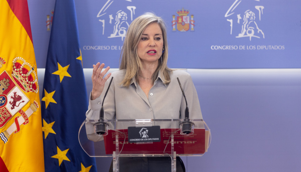 La portavoz de Sumar en el Congreso, Verónica Martínez Barbero, durante una rueda de prensa