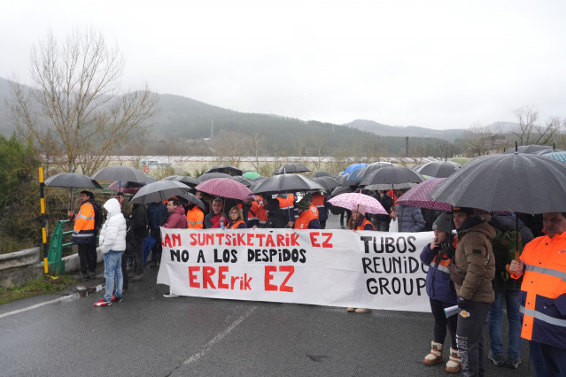 Trabajadores de la plantilla de Tubos Reunidos se manifiestan el pasado 13 de febrero.