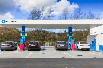 Estación de servicio de Ballenoil