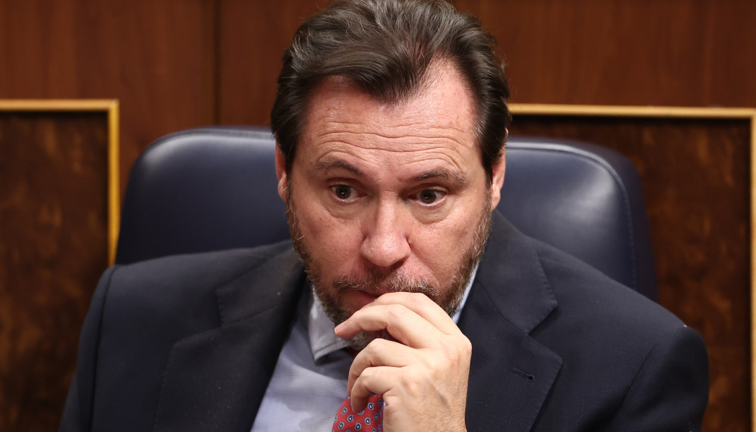 El ministro de Transportes, Óscar Puente, en una sesión de control al Gobierno , en el Congreso de los Diputados, a 11 de febrero de 2026, en Madrid
