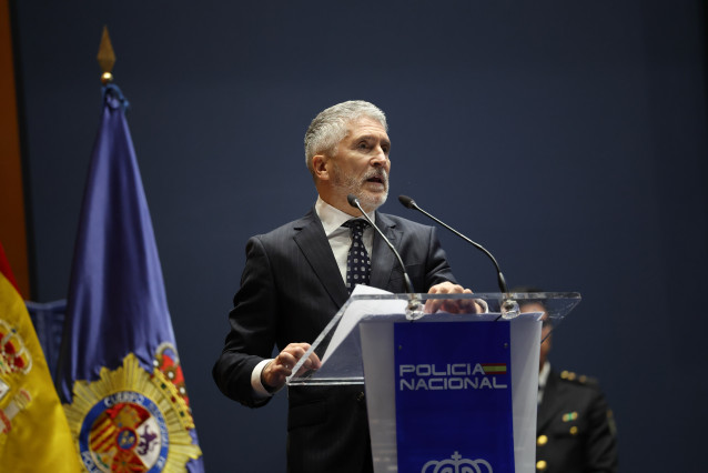 Archivo - El ministro de Interior, Fernando Grande-Marlaska, durante  un acto de la Policía Nacional