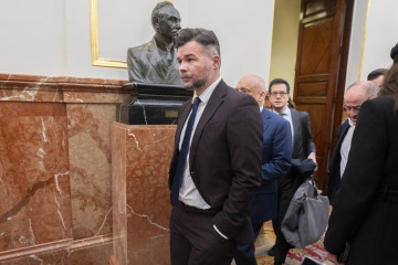 El portavoz de ERC en el Congreso, Gabriel Rufián, a su llegada a una sesión plenaria, en el Congreso