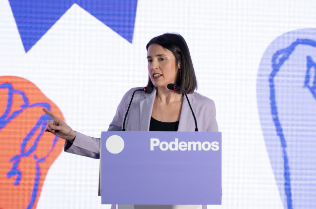 La secretaria política de Podemos y eurodiputada, Irene Montero, interviene durante el acto ‘Regularización son derechos’, a 26 de enero de 2026, en Madrid (España).