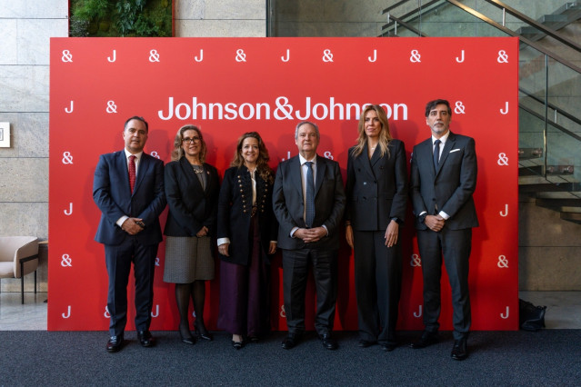 Johnson & Johnson inaugura su nueva sede en España en Pozuelo de Alarcón.