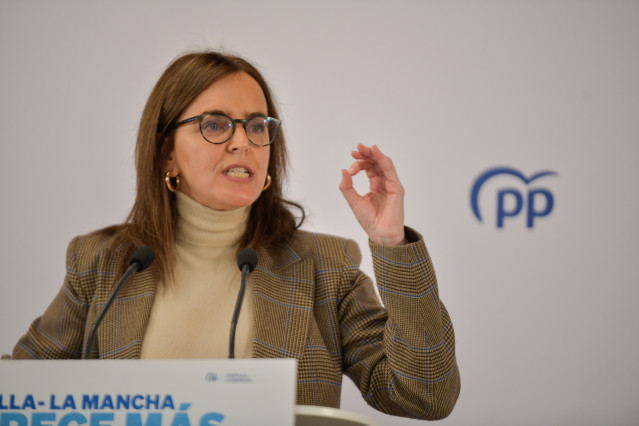 Archivo - La vicesecretaria de Organización del PP, Carmen Fúnez, interviene durante la clausura de la Interparlamentaria del PP de Castilla-La Mancha, en el Hotel Parque Real, a 19 de enero de 2025, en Ciudad Real, Castilla-La Mancha (España). Bajo el le