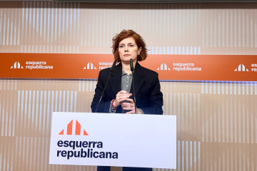 La secretaria general y portavoz de ERC, Elisenda Alamany, en rueda de prensa.