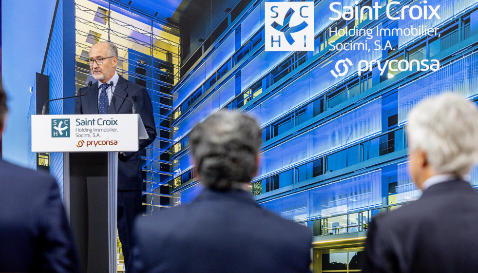 Archivo - El presidente y consejero delegado de Saint Croix Socimi, Marco Colomer, interviene durante el tradicional toque de campana en la Bolsa de Madrid por su debut en BME Scale Up, a 10 de septie