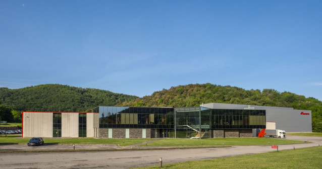 Imagen de una planta de Alzamora Group.