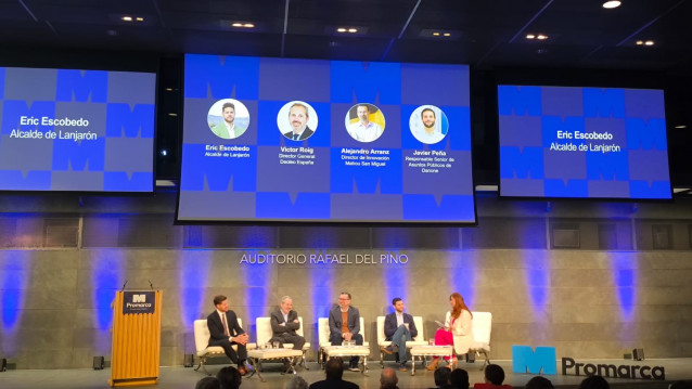 Mesa redonda de representantes de Deoleo, Mahou San Miguel y Danone en la presentación de Promarca