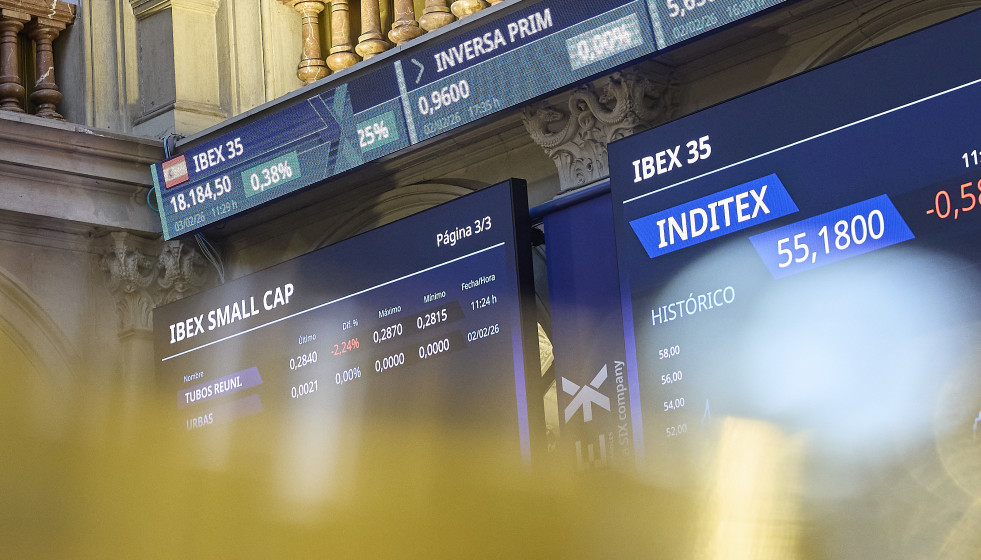 Paneles informativos en el Palacio de la Bolsa de Madrid