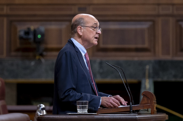 El diputado del PNV Mikel Legarda durante una sesión plenaria en el Congreso de los Diputados, a 12 de febrero de 2026, en Madrid (España).