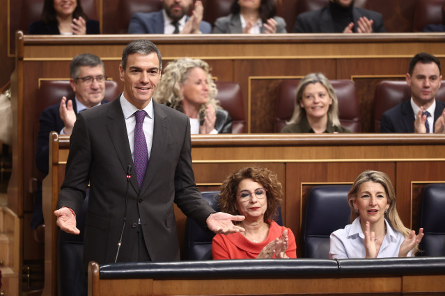 El presidente del Gobierno, Pedro Sánchez, interviene durante una sesión de control al Gobierno, en el Congreso de los Diputados, a 25 de febrero de 202, en Madrid (España). El Gobierno afronta una nueva sesión de control con temas de actualidad sobre la