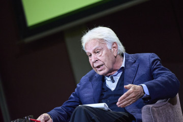 El expresidente del Gobierno Felipe González durante los Desayunos del Ateneo, a 10 de febrero de 2026, en Madrid (España).