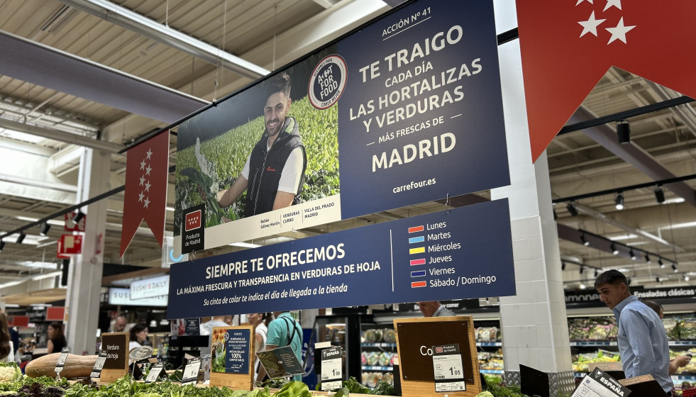 Archivo - La Comunidad de Madrid participa en una campaña de promoción de productos locales en 25 hipermercados