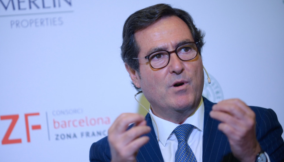 Archivo - El presidente de la CEOE, Antonio Garamendi, durante el acto.