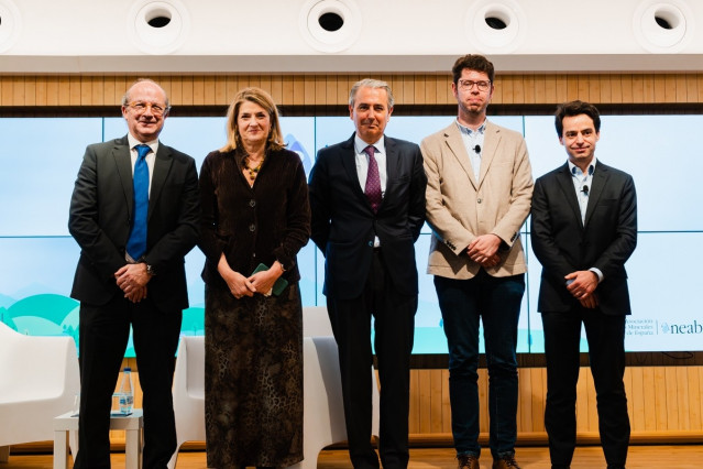 El sector de aguas minerales mantiene su crecimiento con una producción 6.800 millones de litros.