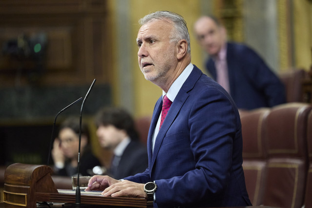 El ministro de Política Territorial y Memoria Democrática, Ángel Víctor Torres.