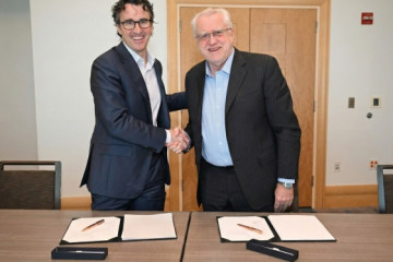 Codelco y Rio Tinto firman un acuerdo para desarrollar proyectos de inversión minera en Chile.