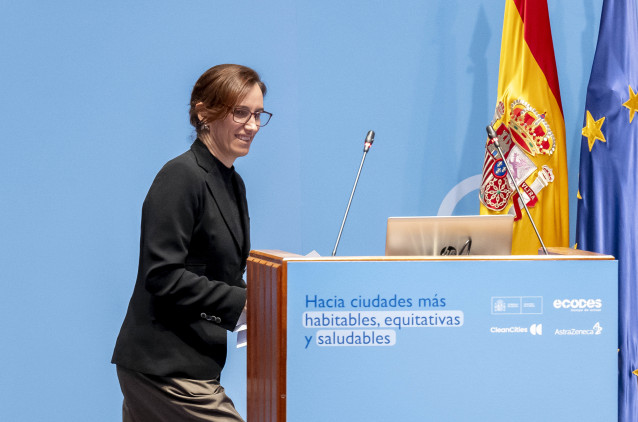 La ministra de Sanidad, Mónica García, presenta la Jornada ‘Hacia ciudades más habitables, equitativas y saludables’, a 27 de febrero de 2026, en Madrid (España).