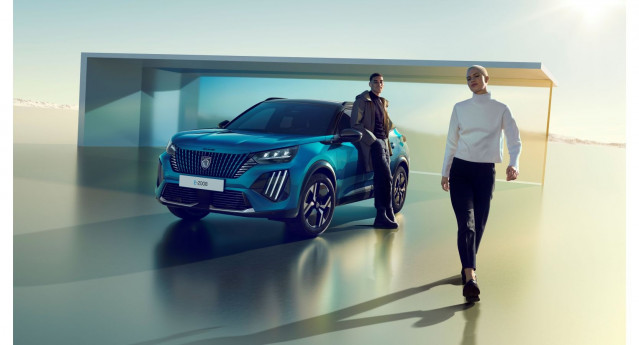 Peugeot anticipa las ayudas del Plan Auto+ en la compra de sus modelos E-2008 y E-3008