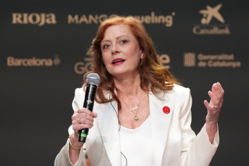 La actriz galardonada con el Goya Internacional, Susan Sarandon, ofrece una rueda de prensa en Barcelona, a 27 de febrero de 2026, en Barcelona, Cataluña (España). Creado para reconocer a personalid