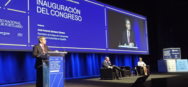 El secretario de Estado de Transportes y Movilidad Sostenible, José Antonio Santano, en el I Congreso Nacional del Sector Portuario