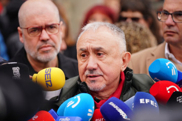 El secretario general de UGT, Pepe Álvarez, en los actos en recuerdo a las víctimas de la matanza del 3 de marzo de 1976 en Vitoria-Gasteiz