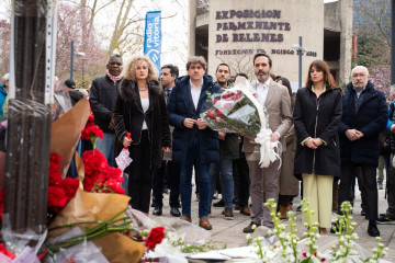 La delegación socialista encabezada por el secretario general alavés, Javier Hurtado, el secretario general del PSE-EE, Eneko Andueza, la presidenta del PSE-EE, Cristina González y la alcaldesa de 