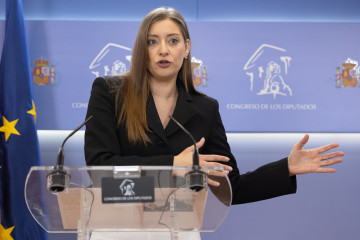 La portavoz del PP en el Congreso, Ester Muñoz, durante una rueda de prensa en el Congreso, a 24 de febrero de 2026, en Madrid (España).