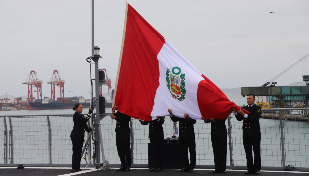 Archivo - Bandera de Perú.