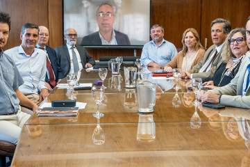 El Banco Central de Uruguay reduce los tipos de interés en 75 puntos básicos, hastael 5,75%.